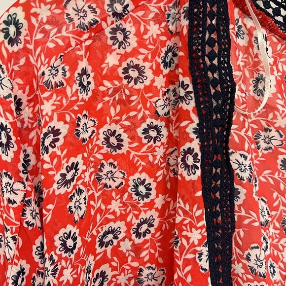 Umgee Red, Navy and White kimono Plus Sizes - Picture 4 of 6